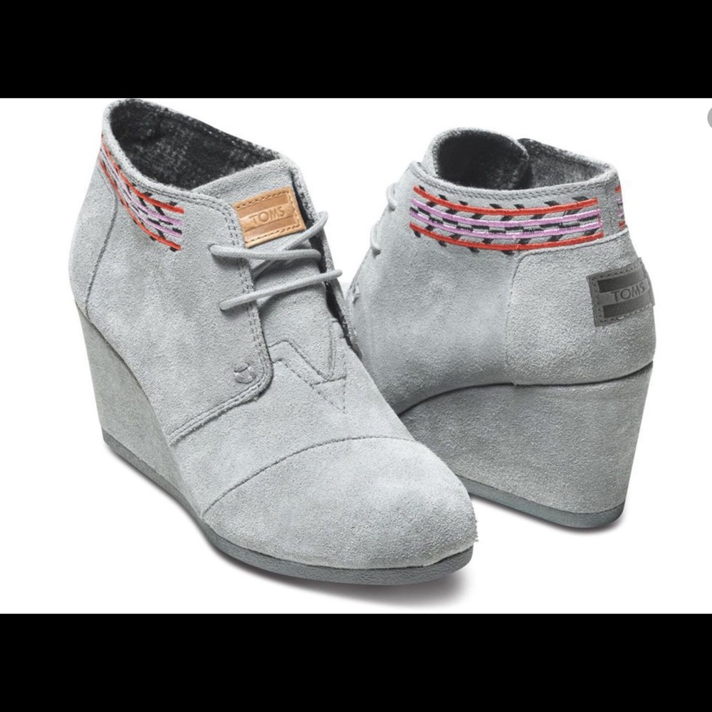 TOMS Sz 10 Embroidered Desert Wedge Ankle Booties